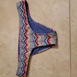 Roxy size M swim bottom